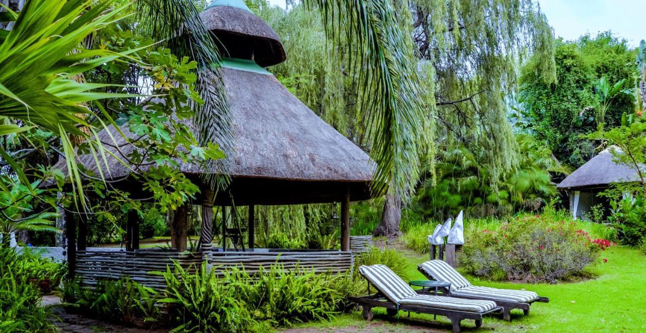 Hakunamatata Lodge & Health Spa/ Wedding & Conference Venue Muldersdrift Buitenkant foto