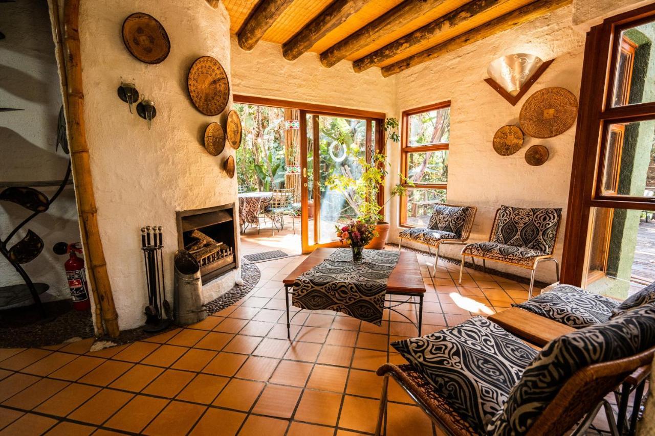 Hakunamatata Lodge & Health Spa/ Wedding & Conference Venue Muldersdrift Buitenkant foto