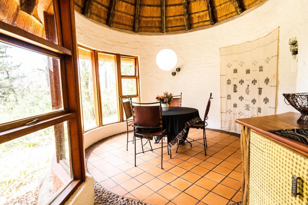 Hakunamatata Lodge & Health Spa/ Wedding & Conference Venue Muldersdrift Buitenkant foto