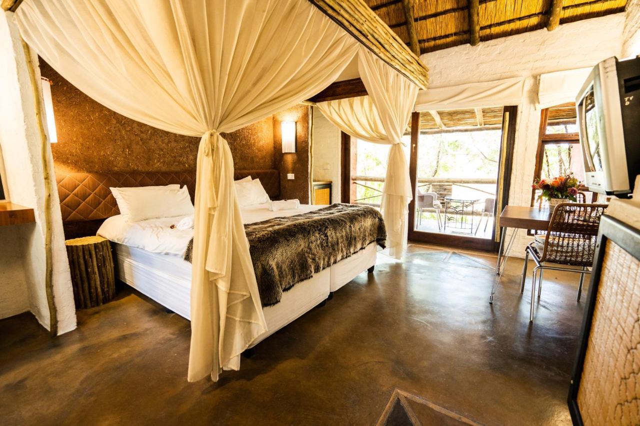 Hakunamatata Lodge & Health Spa/ Wedding & Conference Venue Muldersdrift Buitenkant foto
