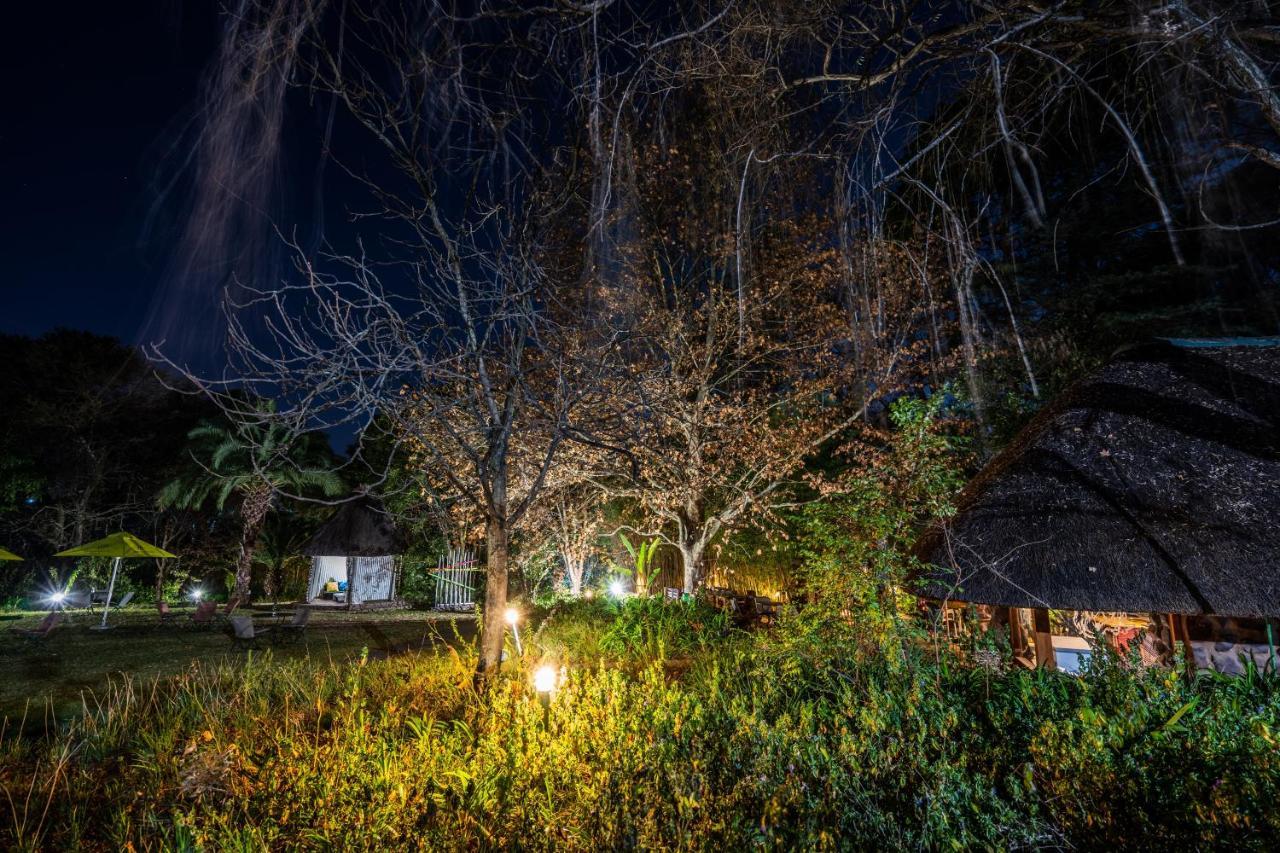 Hakunamatata Lodge & Health Spa/ Wedding & Conference Venue Muldersdrift Buitenkant foto