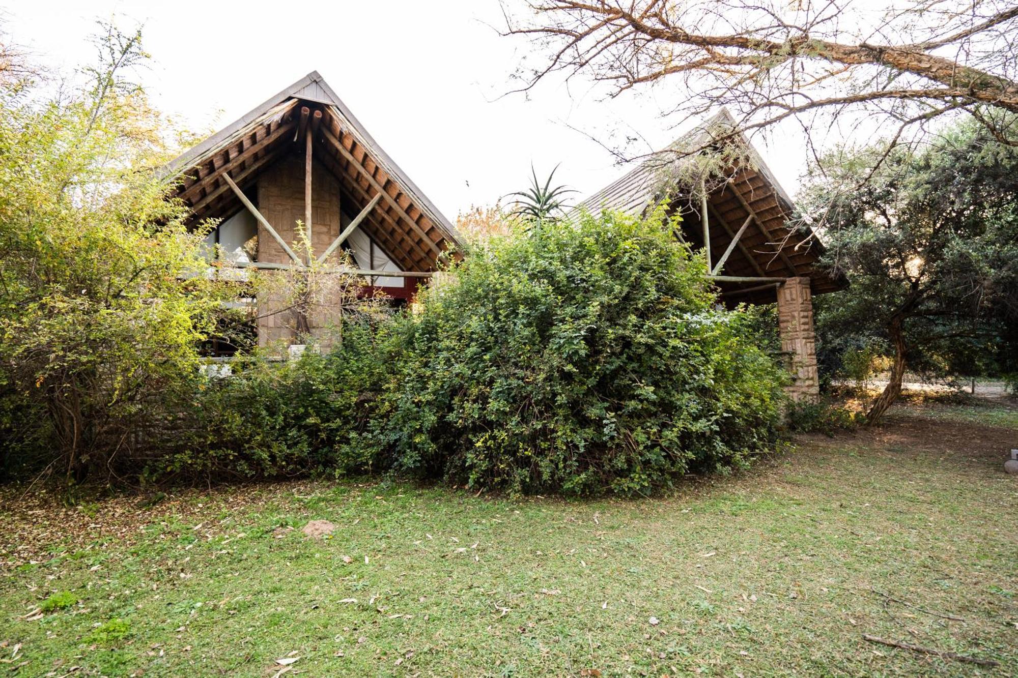 Hakunamatata Lodge & Health Spa/ Wedding & Conference Venue Muldersdrift Kamer foto